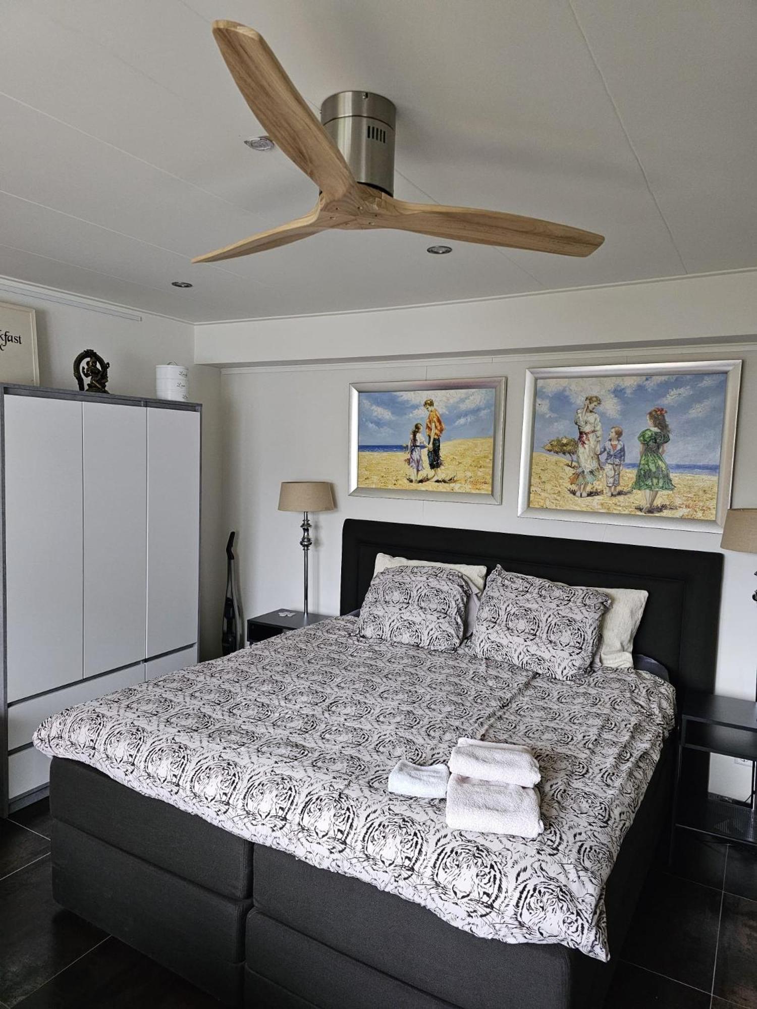 Namastee Aan Zee Bed & Breakfast Vlissingen Dış mekan fotoğraf